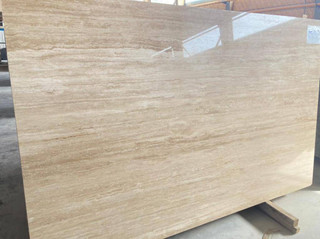 سنگ ساختمانی- تراورتن خطی روشنLight-colored linear travertine
