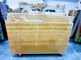 سنگ ساختمانی -اونیکس مرمرسفید نباتیBuilding stone - Onyx marb